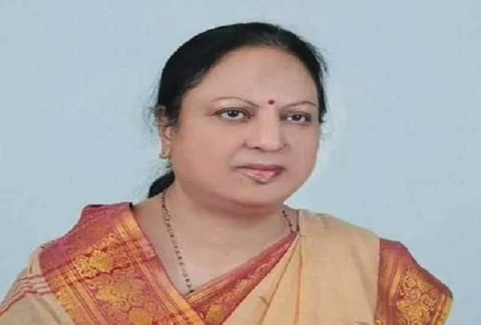 मुख्यमंत्री और लोसपा प्रदेश अध्यक्ष ने प्राविधिक शिक्षा मंत्री श्रीमती कमल रानी वरुण के निधन पर गहरा शोक व्यक्त किया