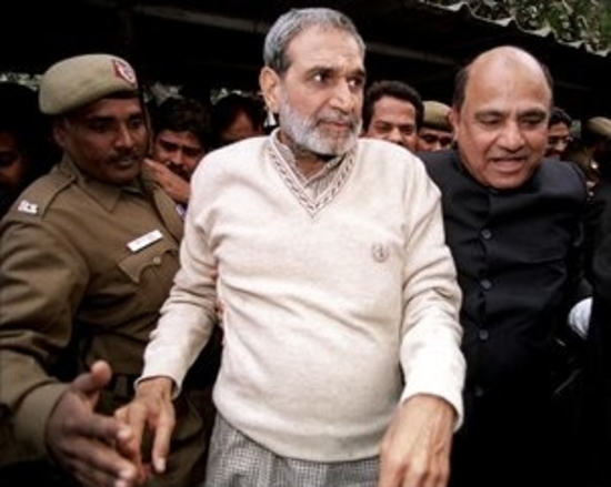 1984 सिख विरोधी दंगे में कांग्रेस नेता सज्जन कुमार दोषी करार - उम्रकैद की सजा
