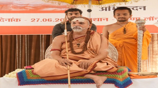 गविष्ठि (गोरक्षार्थ धर्मयुद्ध) — रामपुर में जगद्गुरु शंकराचार्य जी का भव्य स्वागत - गाय बचेंगी तो धर्म बचेगा — गाय गई तो बचाने वाला कोई नहीं
