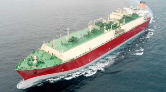  IRAN WAR ब्रेकिंग न्यूज़: ईरान ने जहाजों (Ships) पर मिसाइलें दागी